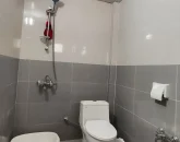 حمام و سرویس بهداشتی فرنگی آپارتمان در بهشهر 4586748