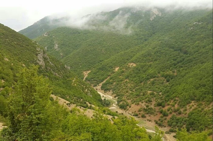 کوه های سرسبز روستای پابند 68473687487